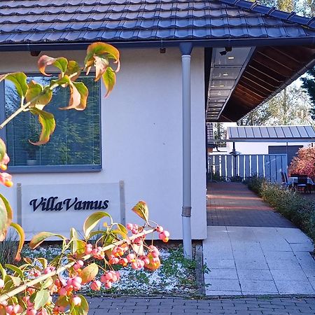Villa Vamus Vendeg- Es Rendezvenyhaz Vamosszabadi Bagian luar foto
