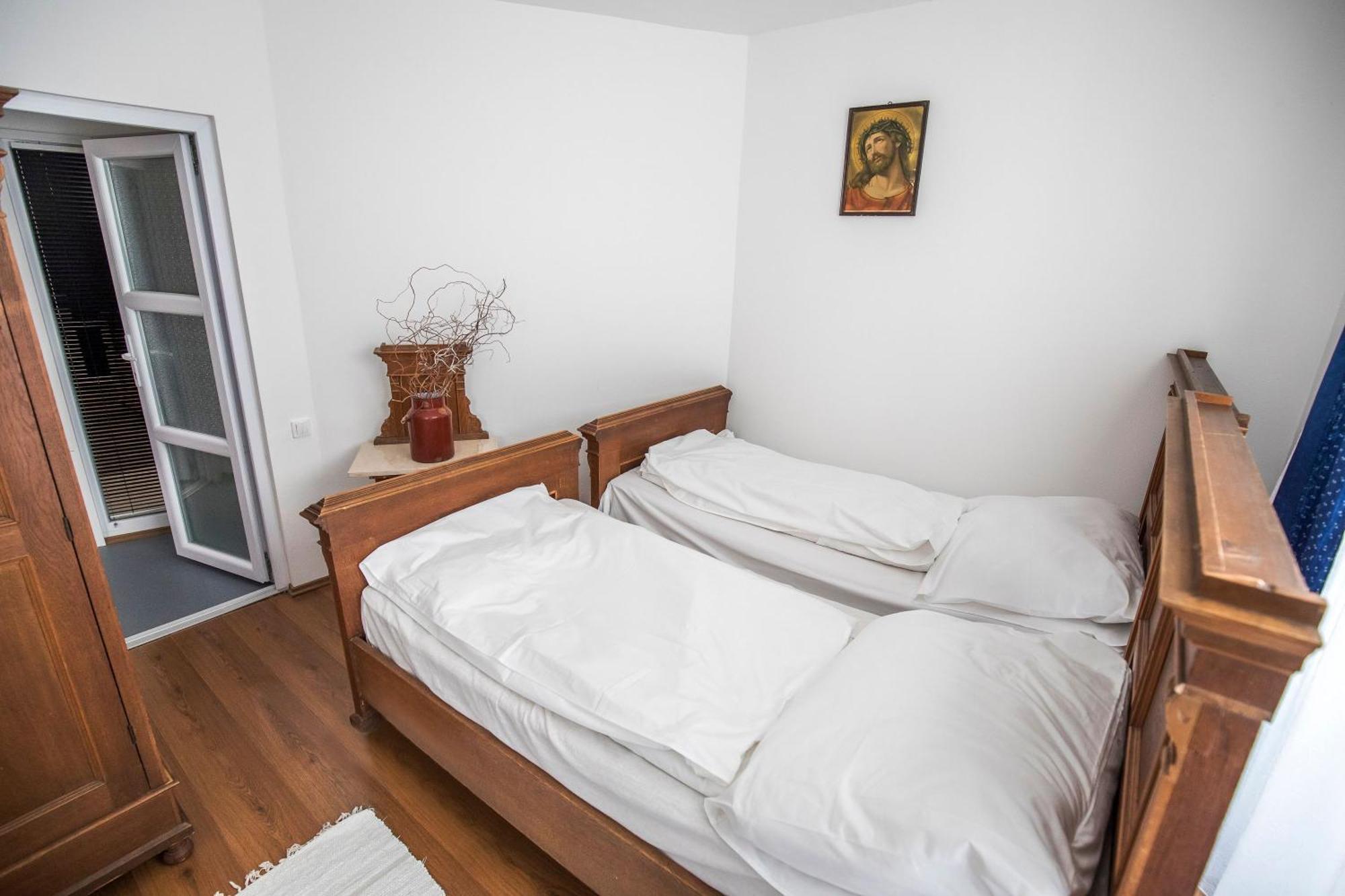 Villa Vamus Vendeg- Es Rendezvenyhaz Vamosszabadi Bagian luar foto