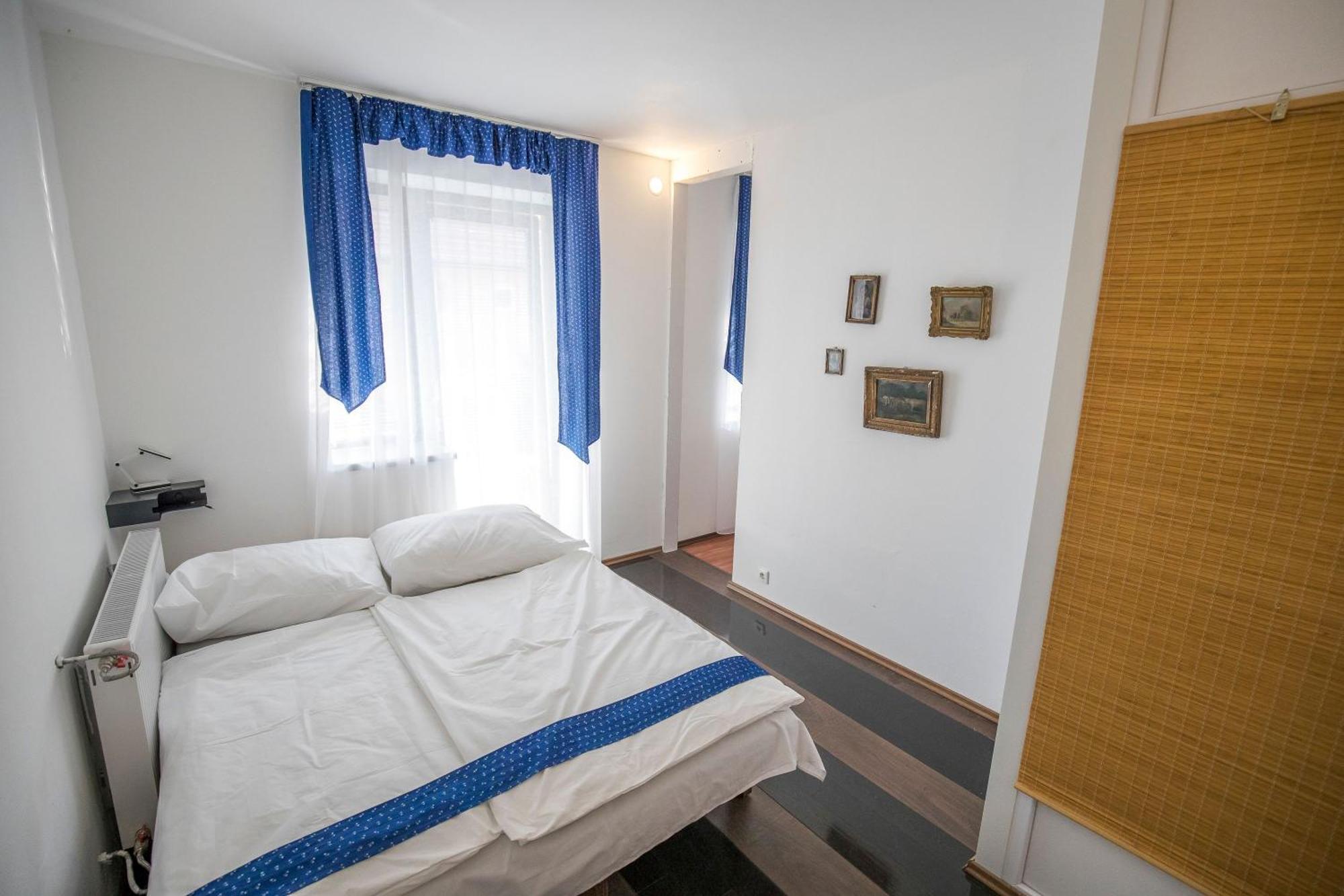Villa Vamus Vendeg- Es Rendezvenyhaz Vamosszabadi Bagian luar foto