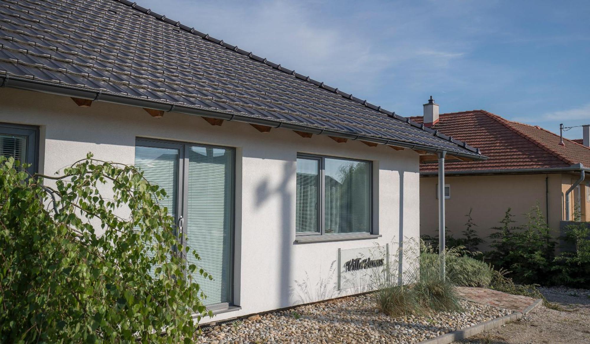 Villa Vamus Vendeg- Es Rendezvenyhaz Vamosszabadi Bagian luar foto