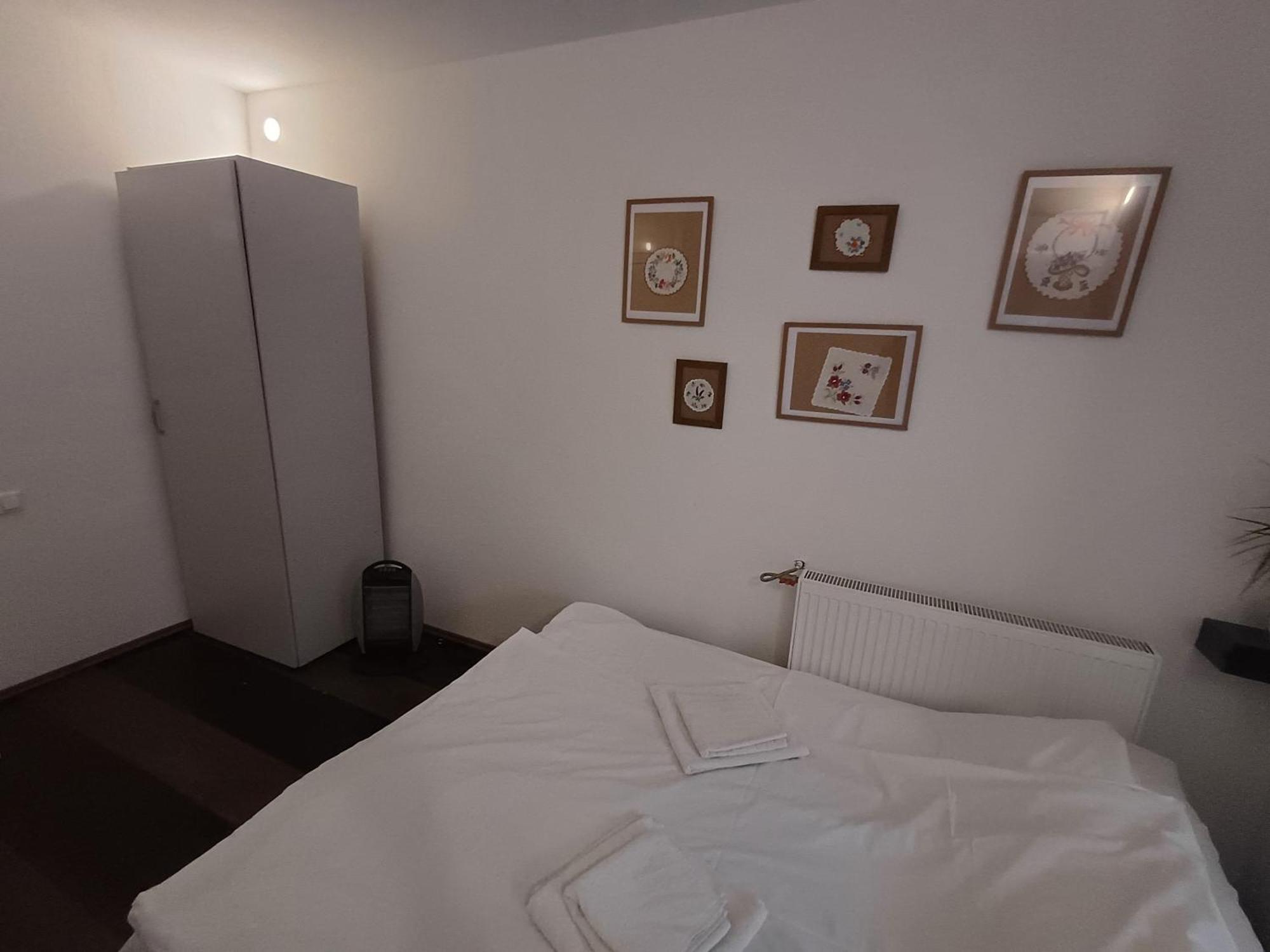 Villa Vamus Vendeg- Es Rendezvenyhaz Vamosszabadi Bagian luar foto